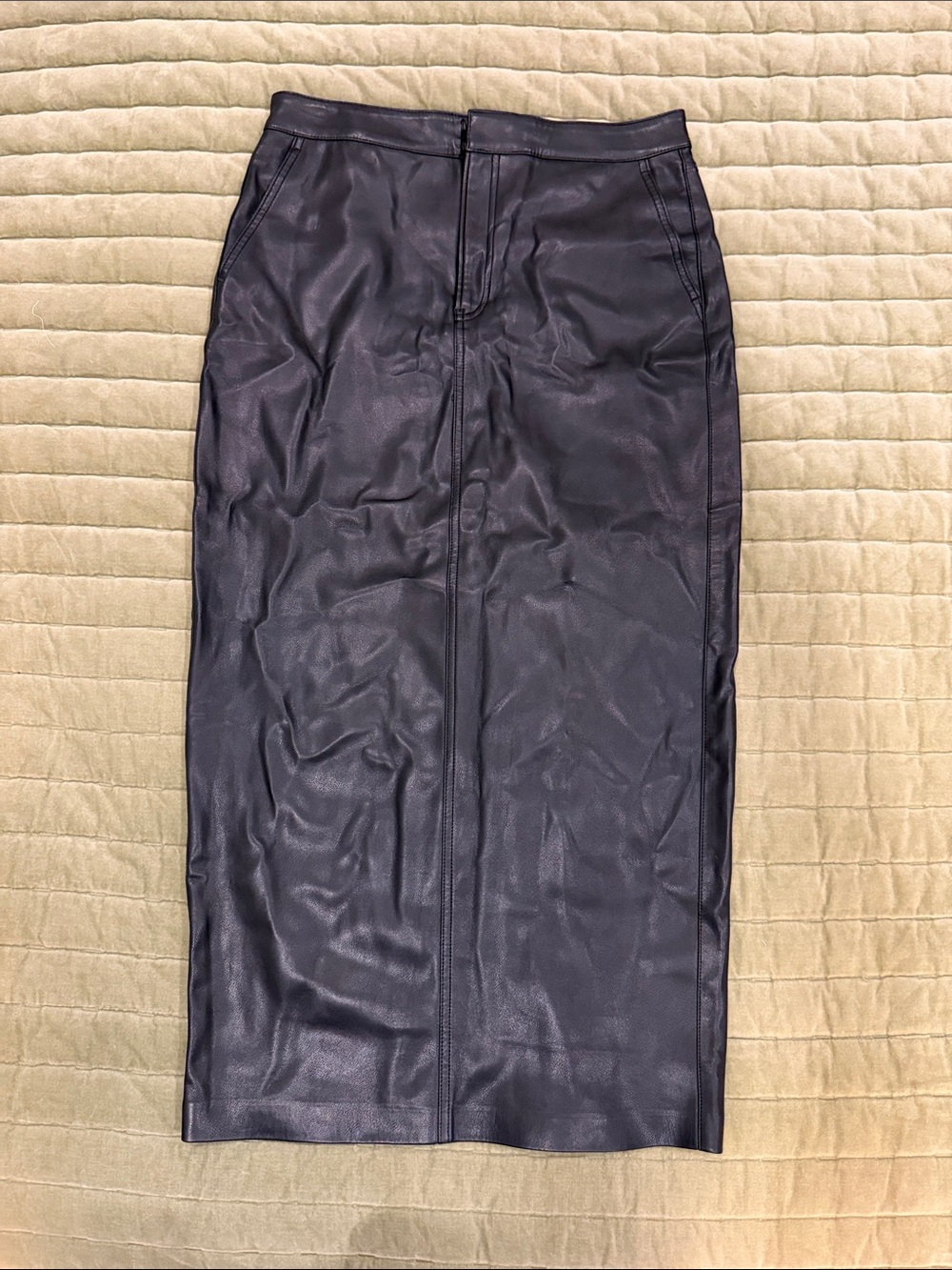 Express Black Faux Leather Midi Pencil Skirt- ALL BRAND AND MATERIAL TAG CUT OFF